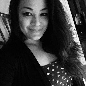 Meet your Posher, Monique